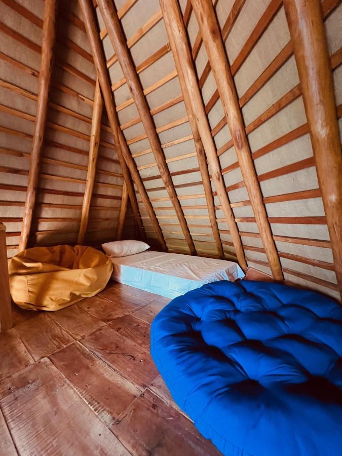 Turtle Wood Cabin Tangalle Exteriör bild