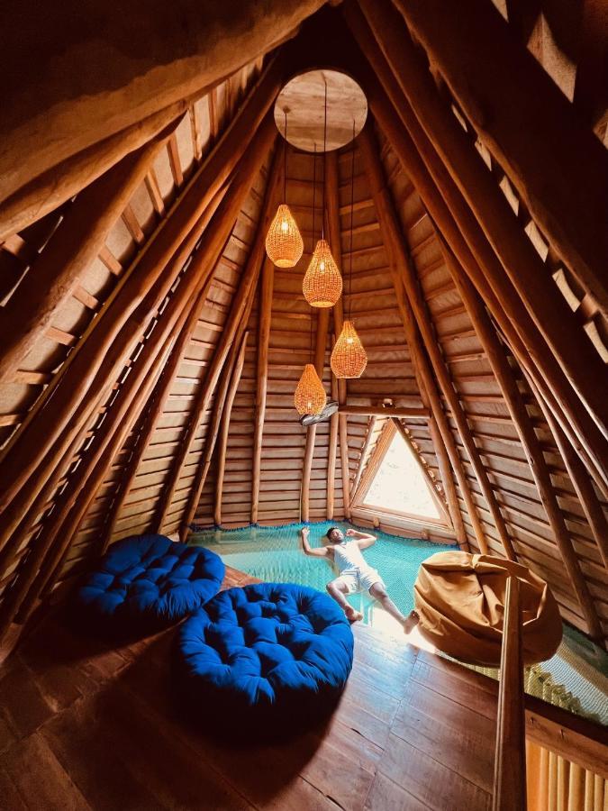 Turtle Wood Cabin Tangalle Exteriör bild
