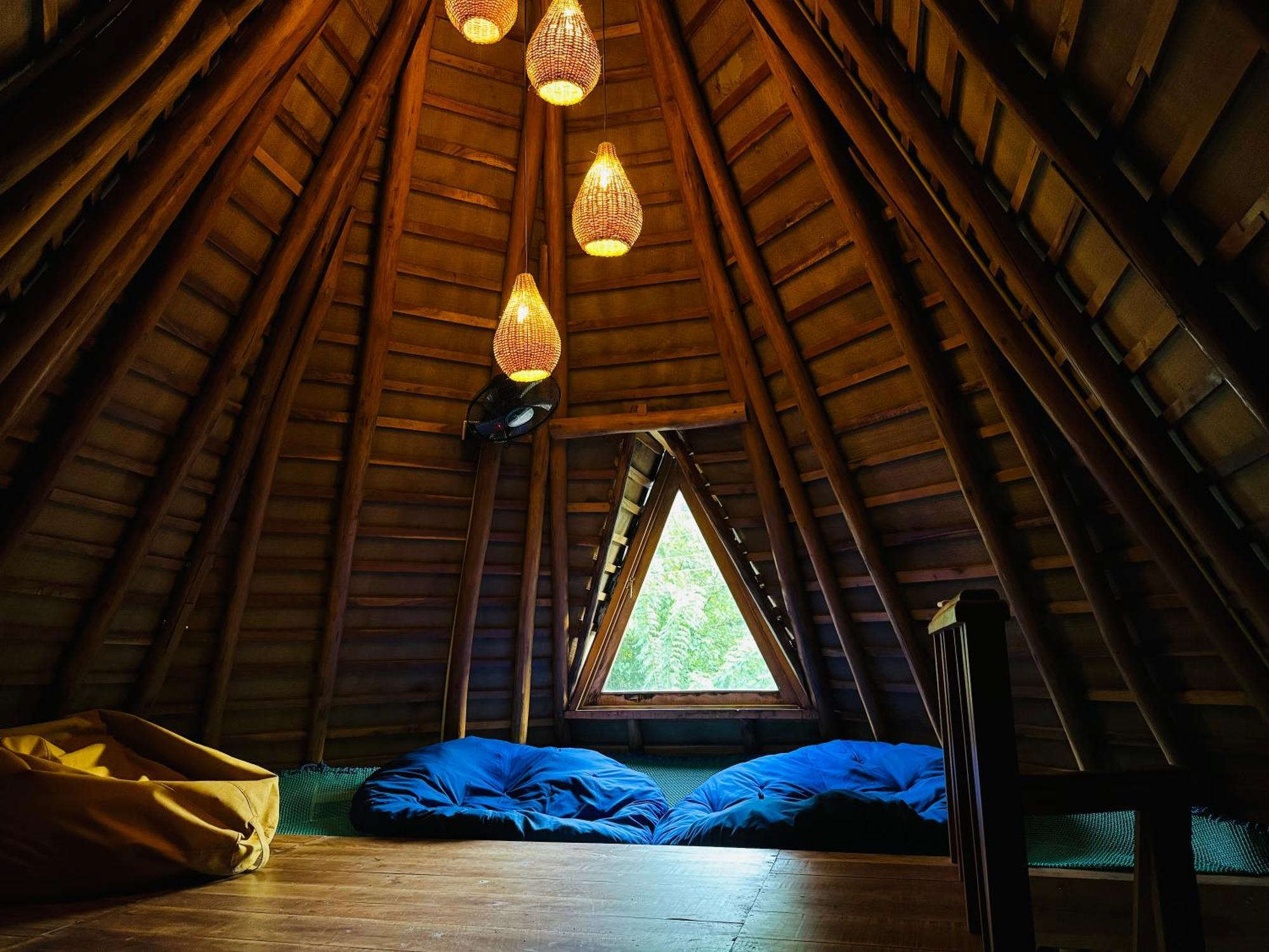 Turtle Wood Cabin Tangalle Exteriör bild