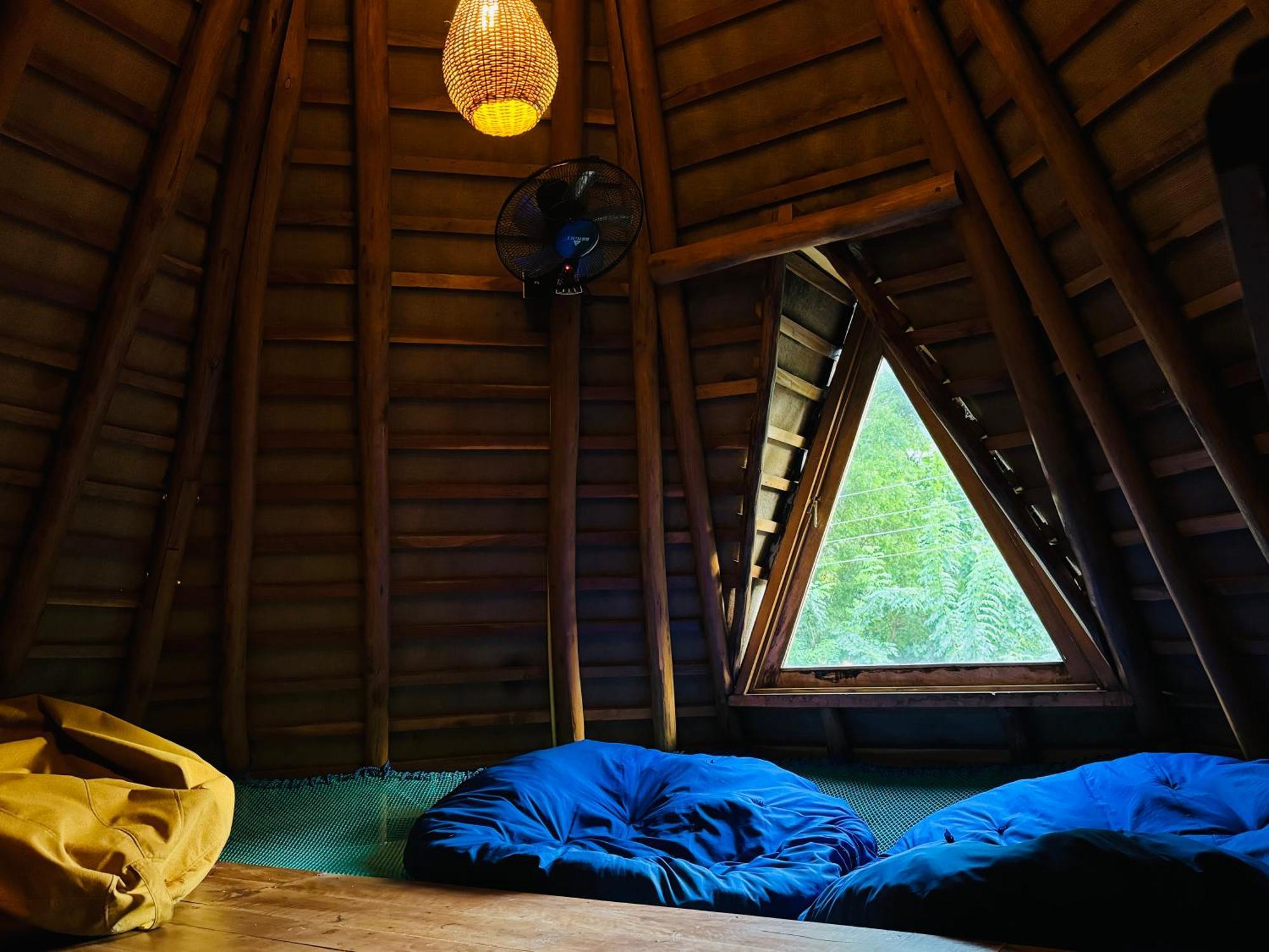 Turtle Wood Cabin Tangalle Exteriör bild